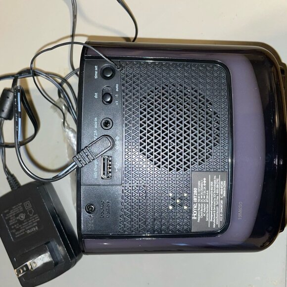 IHome IBT280 - Picture 3 of 5